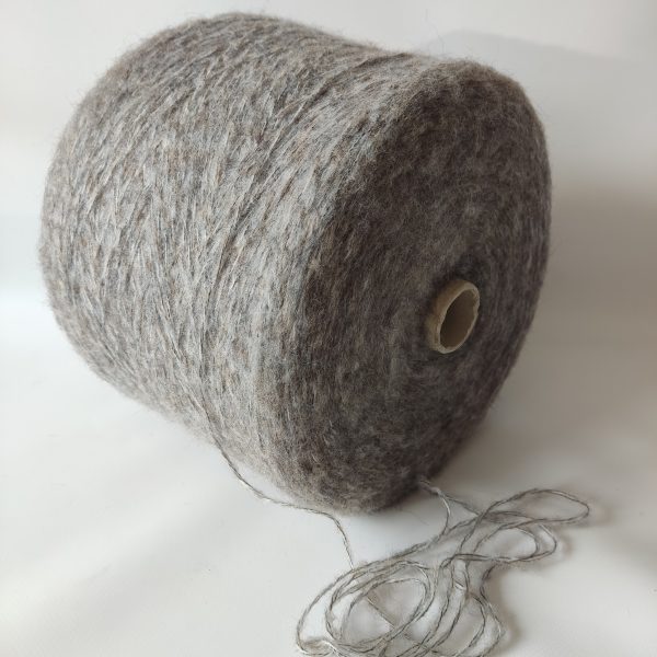 Pusvilnės melanžiniai mezgimo siūlai su mohera