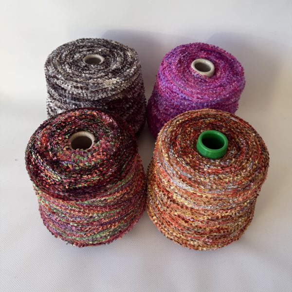 Viskozės melanžiniai mezgimo siūlai su poliamidu