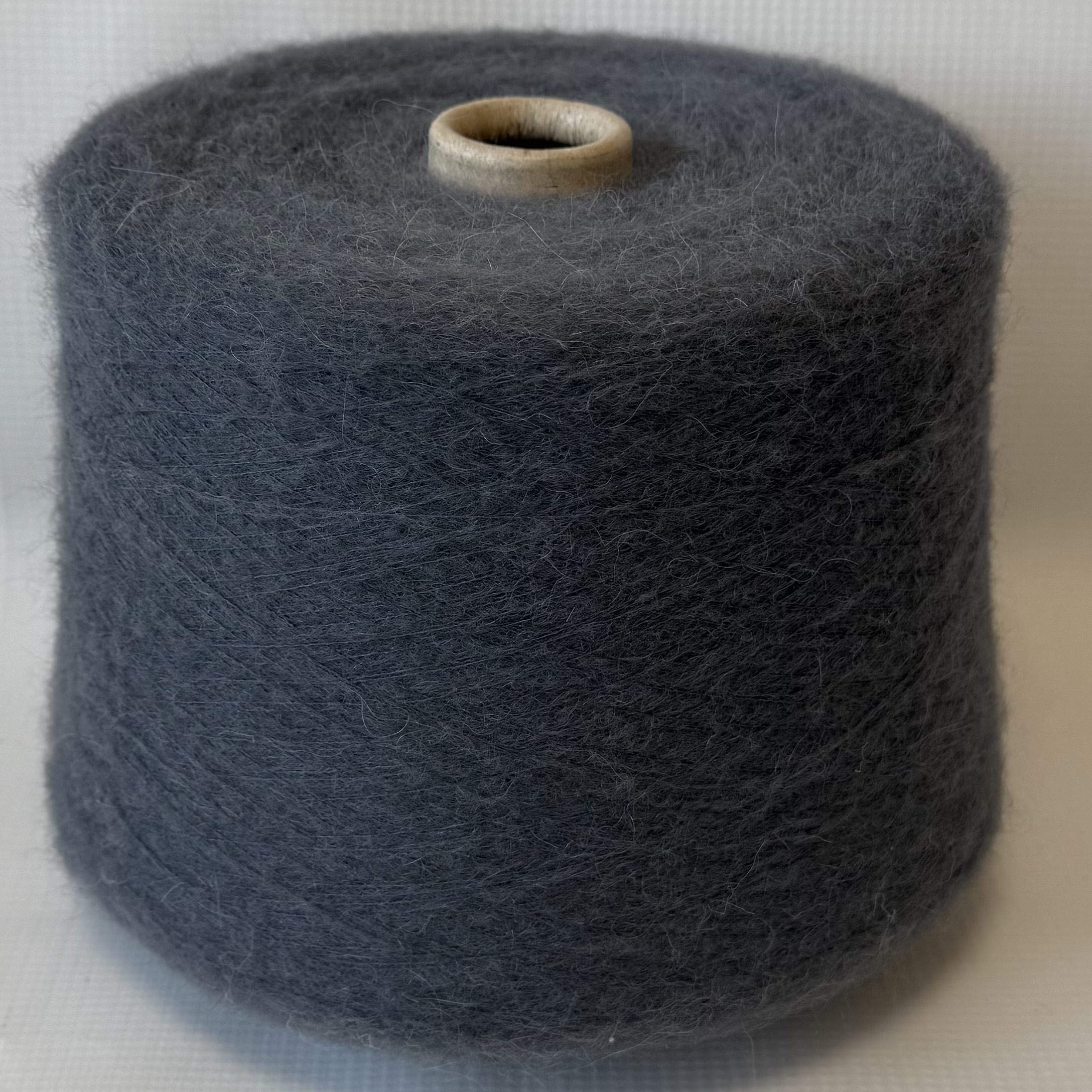 Baby alpakos vilnos mezgimo siūlai su merino vilna ir poliamidu - Image 4