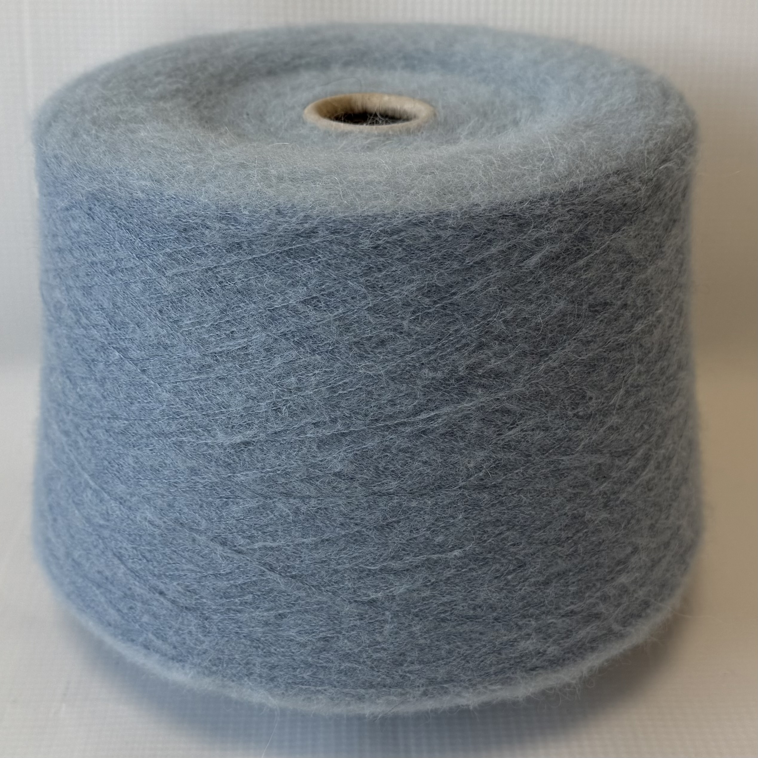 Baby alpakos vilnos mezgimo siūlai su merino vilna ir poliamidu - Image 3