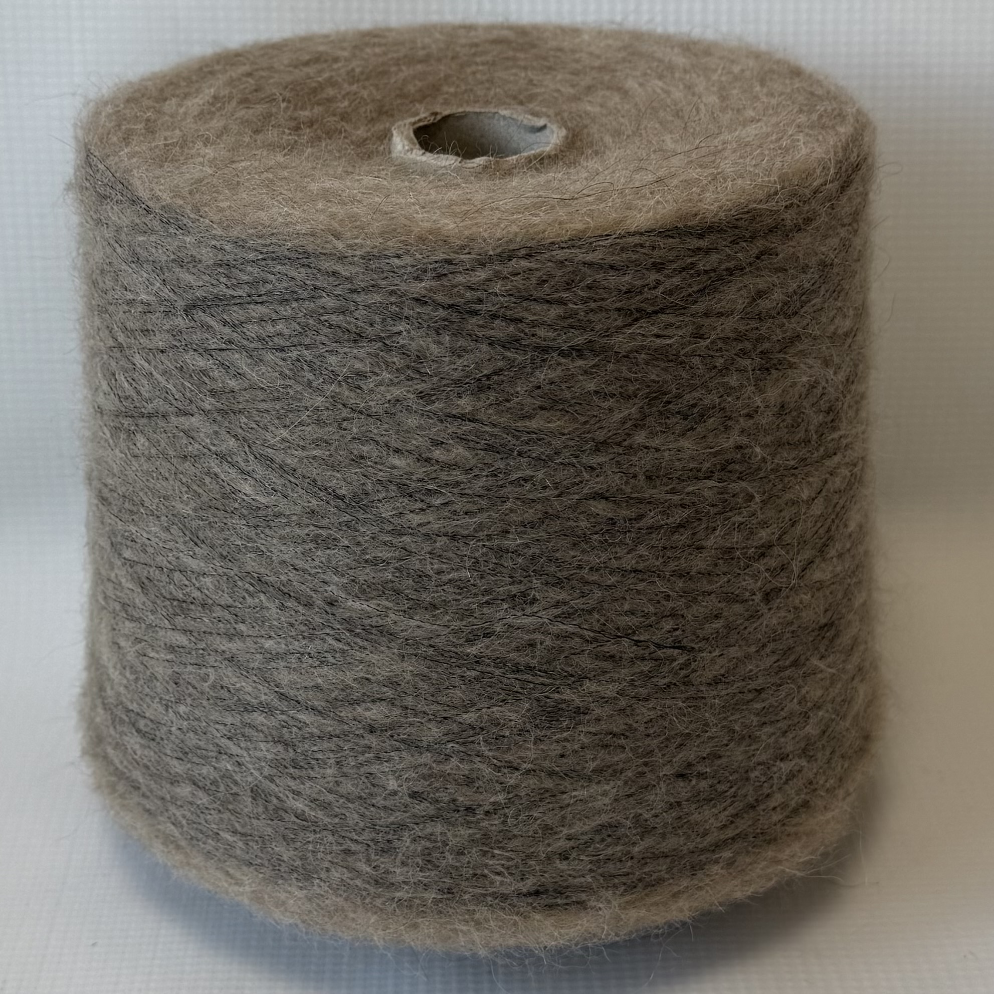 Baby alpakos vilnos mezgimo siūlai su merino vilna ir poliamidu - Image 2