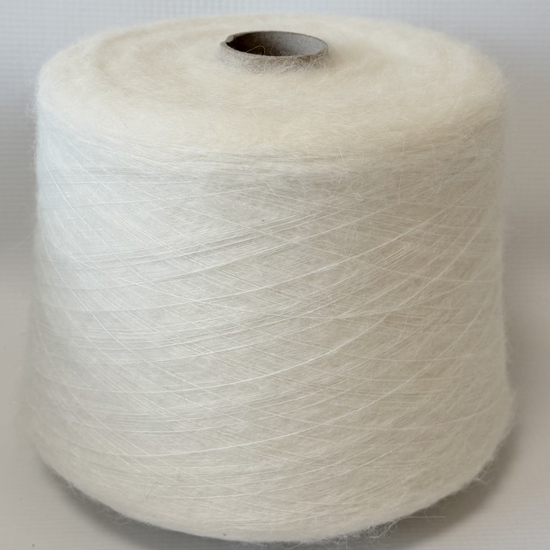 Baby alpakos vilnos mezgimo siūlai su merino vilna, poliamidu - Image 2