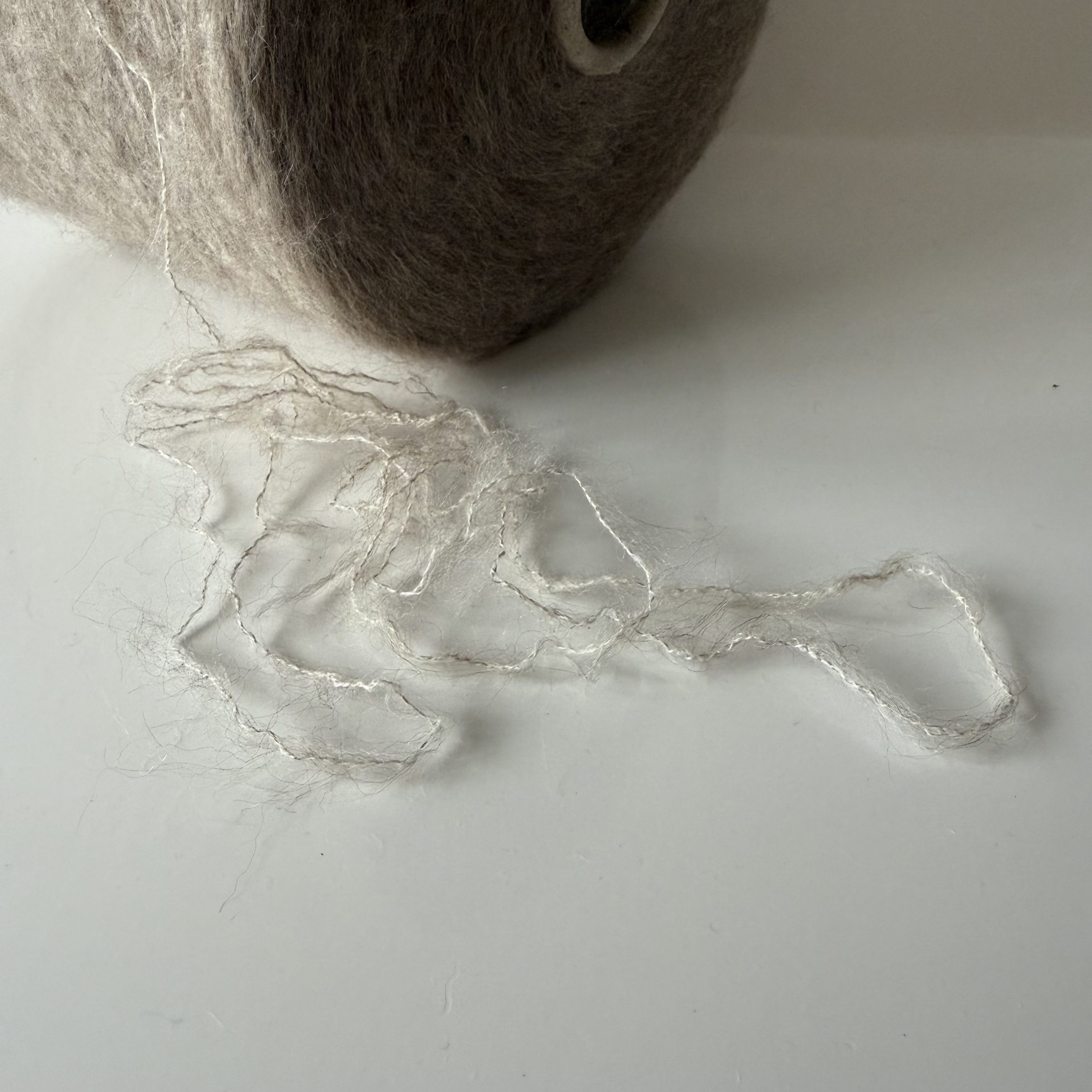 Akrilano mezgimo siūlai su medvilne, vilna, poliamidu ir elastanu - Image 3