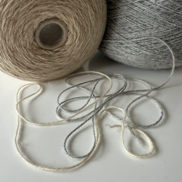 Norvegiškos vilnos (100%) mezgimo siūlai