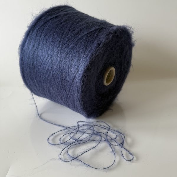 Kid moheros mezgimo siūlai su merino vilna, poliamidu ir poliesteriu