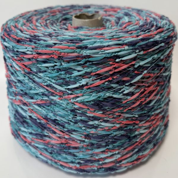 Poliamido faktūriniai mezgimo siūlai