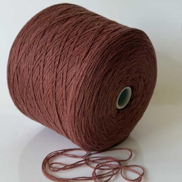 Vilnos mezgimo siūlai su poliamidu