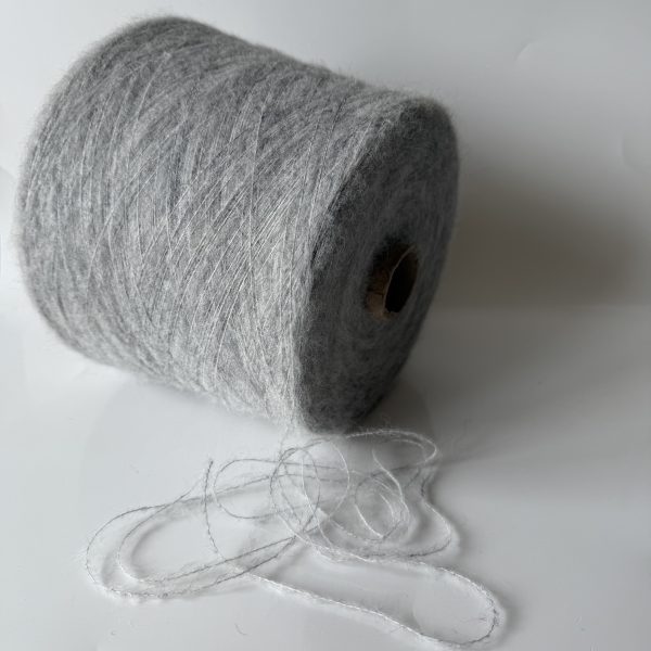 Baby alpakos vilnos mezgimo siūlai su merino vilna ir poliamidu