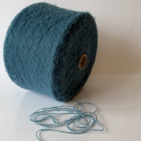 Merino vilnos mezgimo siūlai su akrilanu ir poliamidu