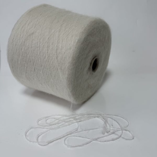 Kid moheros mezgimo siūlai su merino fine vilna ir poliamidu