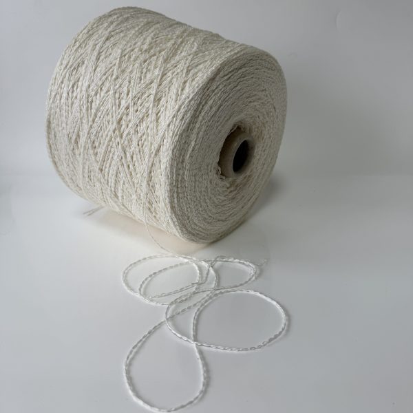 Lino mezgimo siūlai su poliamidu