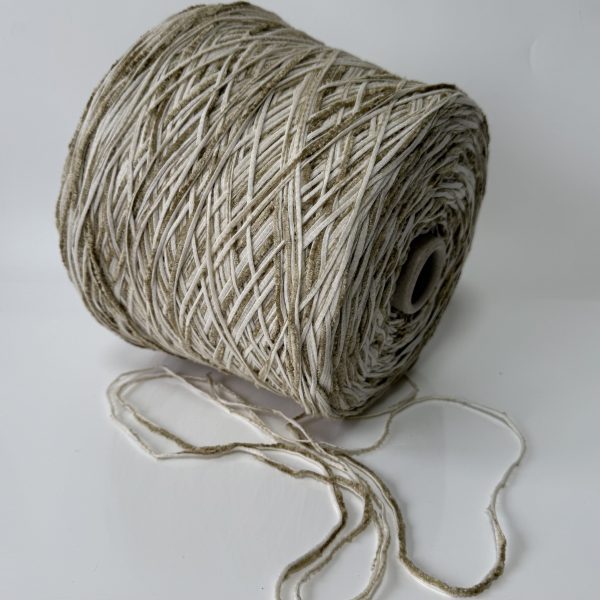 Faktūriniai medvilnės mezgimo siūlai su poliamidu