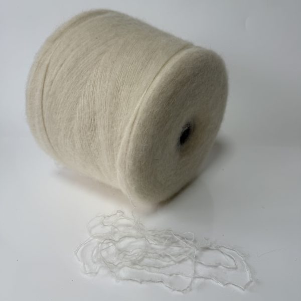 Baby alpakos vilnos mezgimo siūlai su merino fine vilna, poliamidu ir elastanu