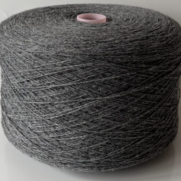 Itališkos vilnos (100%) mezgimo siūlai