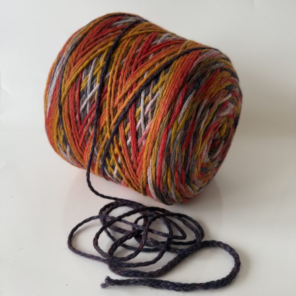 Merino vilnos melanžiniai mezgimo siūlai su poliamidu