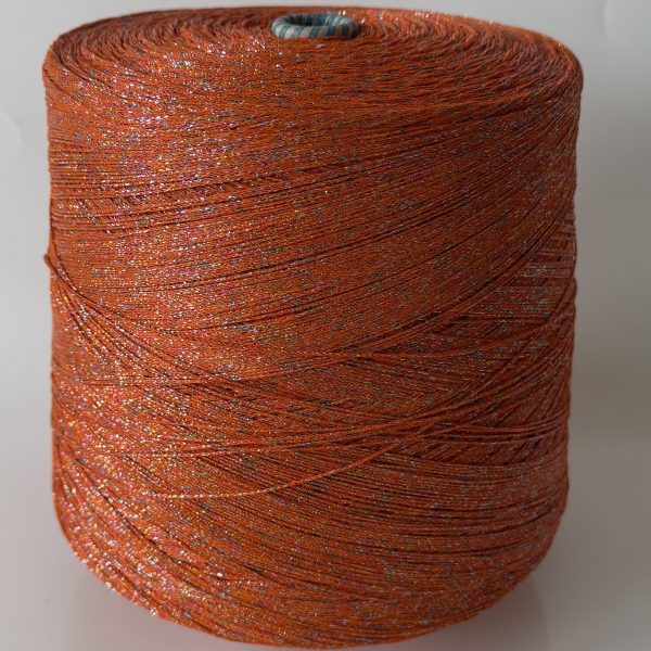 Viskozės mezgimo siūlai su blizgiu metalizuotu poliesteriu ir poliamidu
