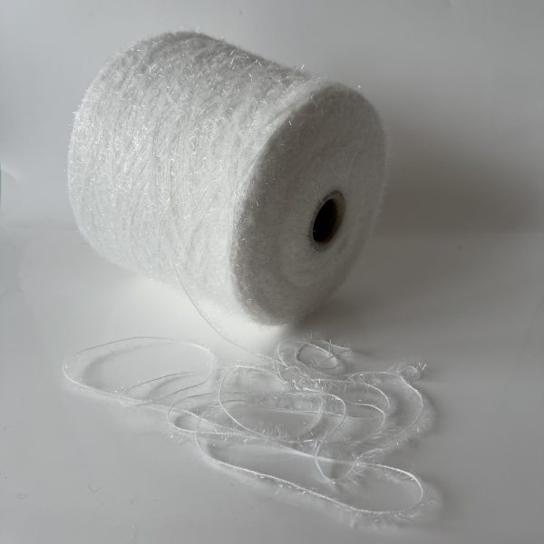 Poliamido mezgimo siūlai su poliesteriu – žolytė