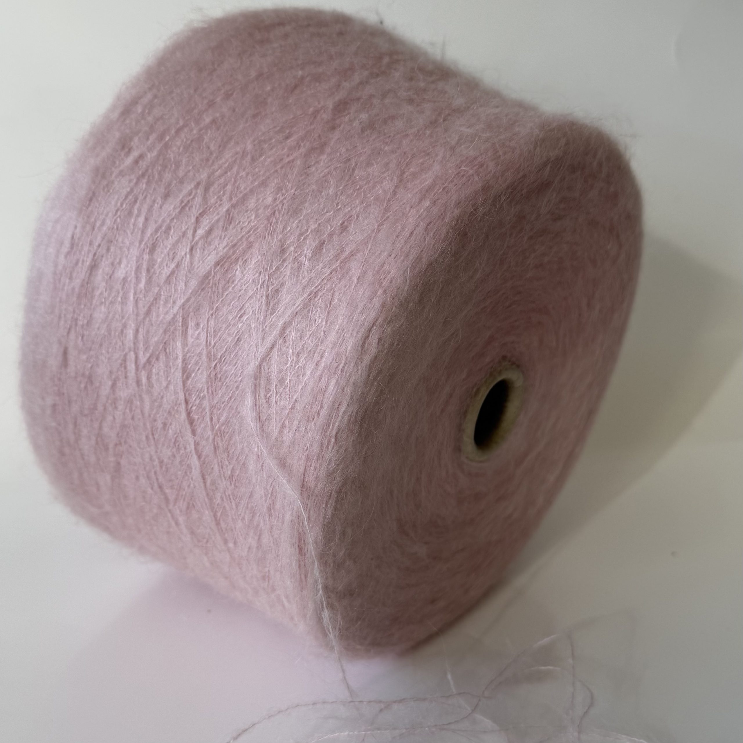 Kid moheros (soft) mezgimo siūlai su poliamidu ir akrilanu - Image 2