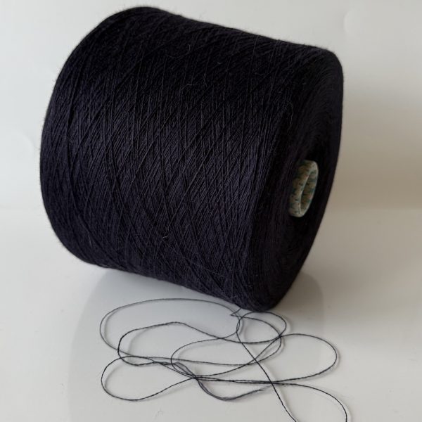 Merino vilnos mezgimo siūlai su akrilanu