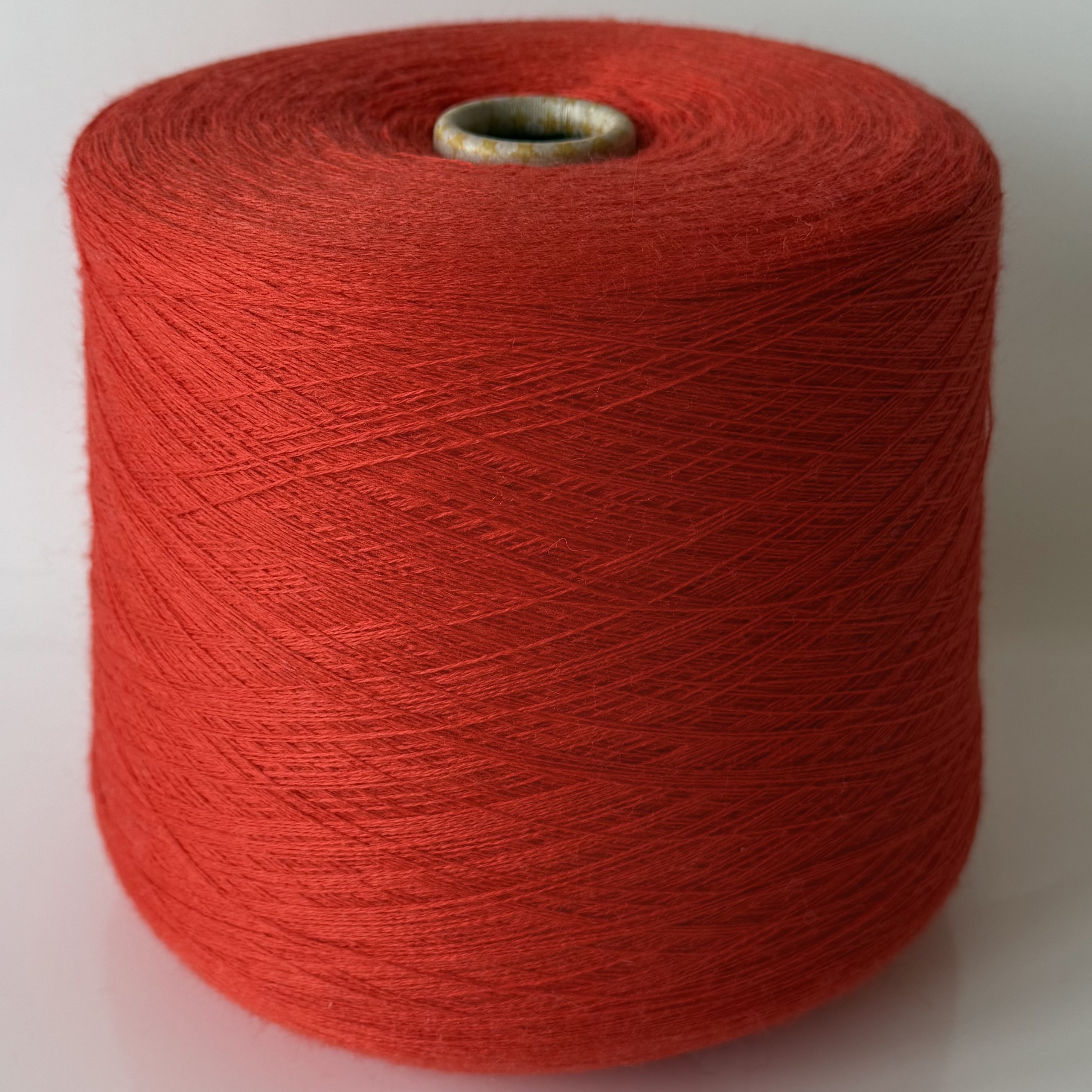 Merino vilnos mezgimo siūlai su akrilanu