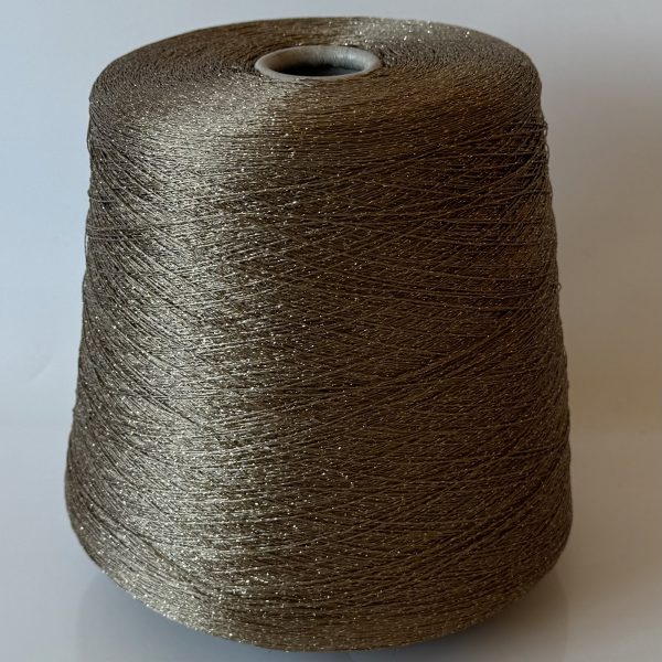 Viskozės mezgimo siūlai su blizgiu poliesteriu