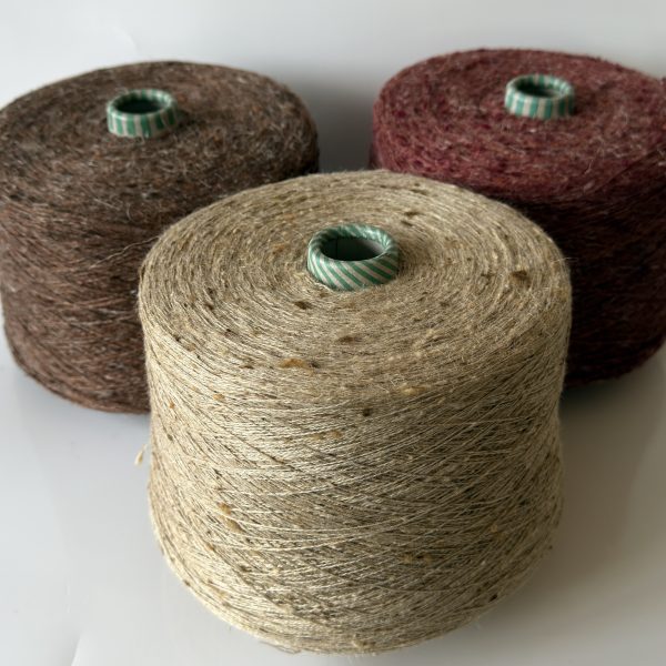 Viskozės tvido mezgimo siūlai su šilku ir linu