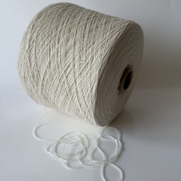 Merino vilnos mezgimo siūlai su kašmyro vilna