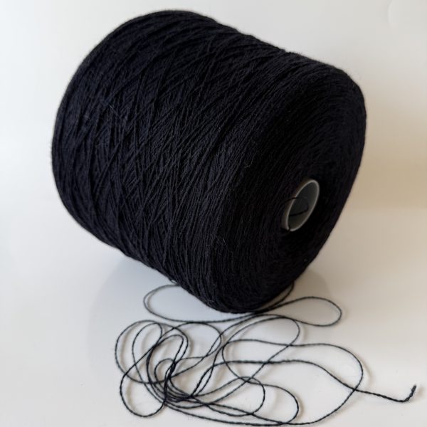 Extra fine merino vilna 100%