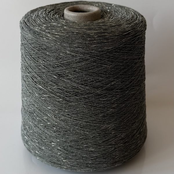 Blizgūs mėdvilnės mezgimo siūlai su poliamidu ir akrilanu