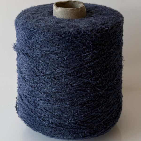 Medvilnės faktūriniai mezgimo siūlai su poliamidu