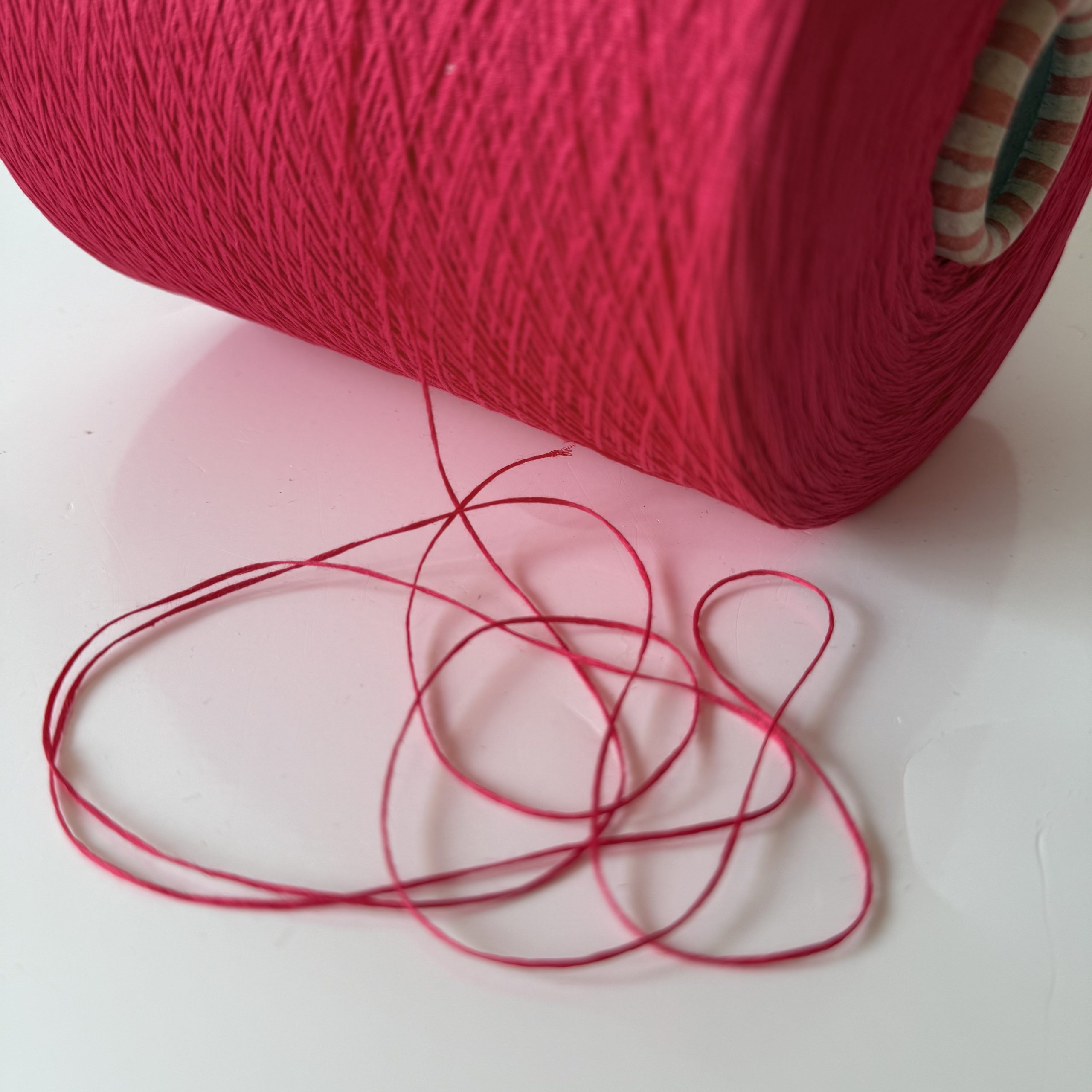 Medvilnės (100%) mezgimo siūlai - Image 3