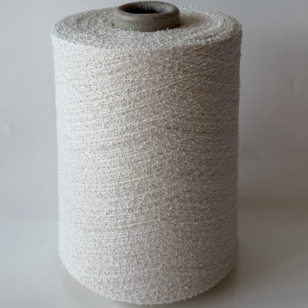 Medvilnės bukle mezgimo siūlai su poliamidu