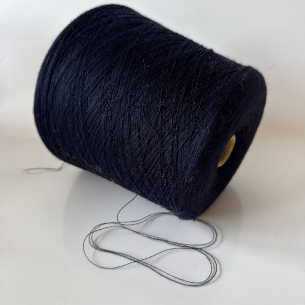 Extra fine merino vilna 100%