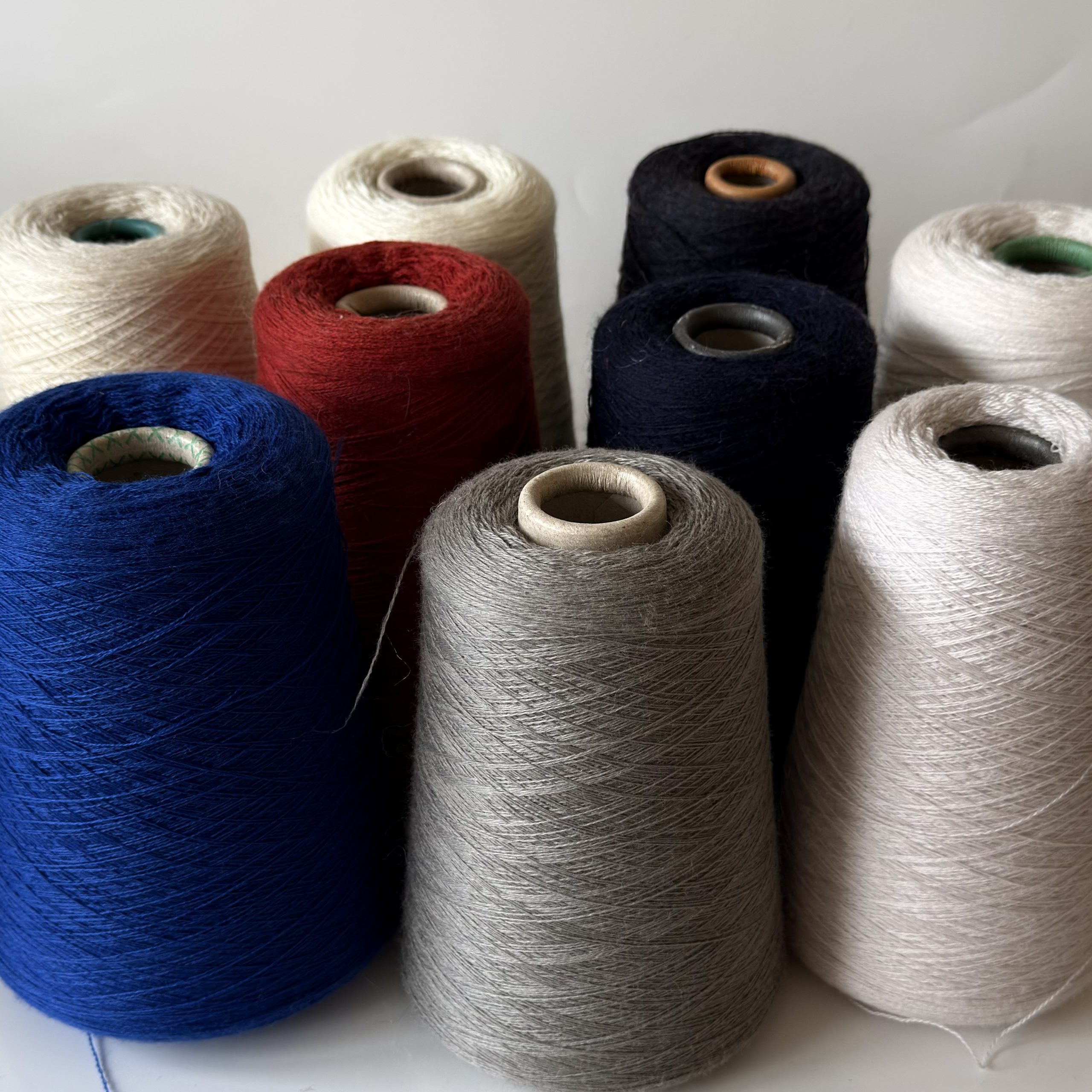 Merino vilnos (100%) siūlų rinkinys – 3,5 kg | RINKINYS PIGIAU