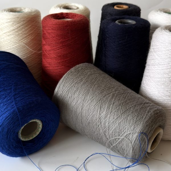 Merino vilnos (100%) siūlų rinkinys – 3,5 kg | RINKINYS PIGIAU