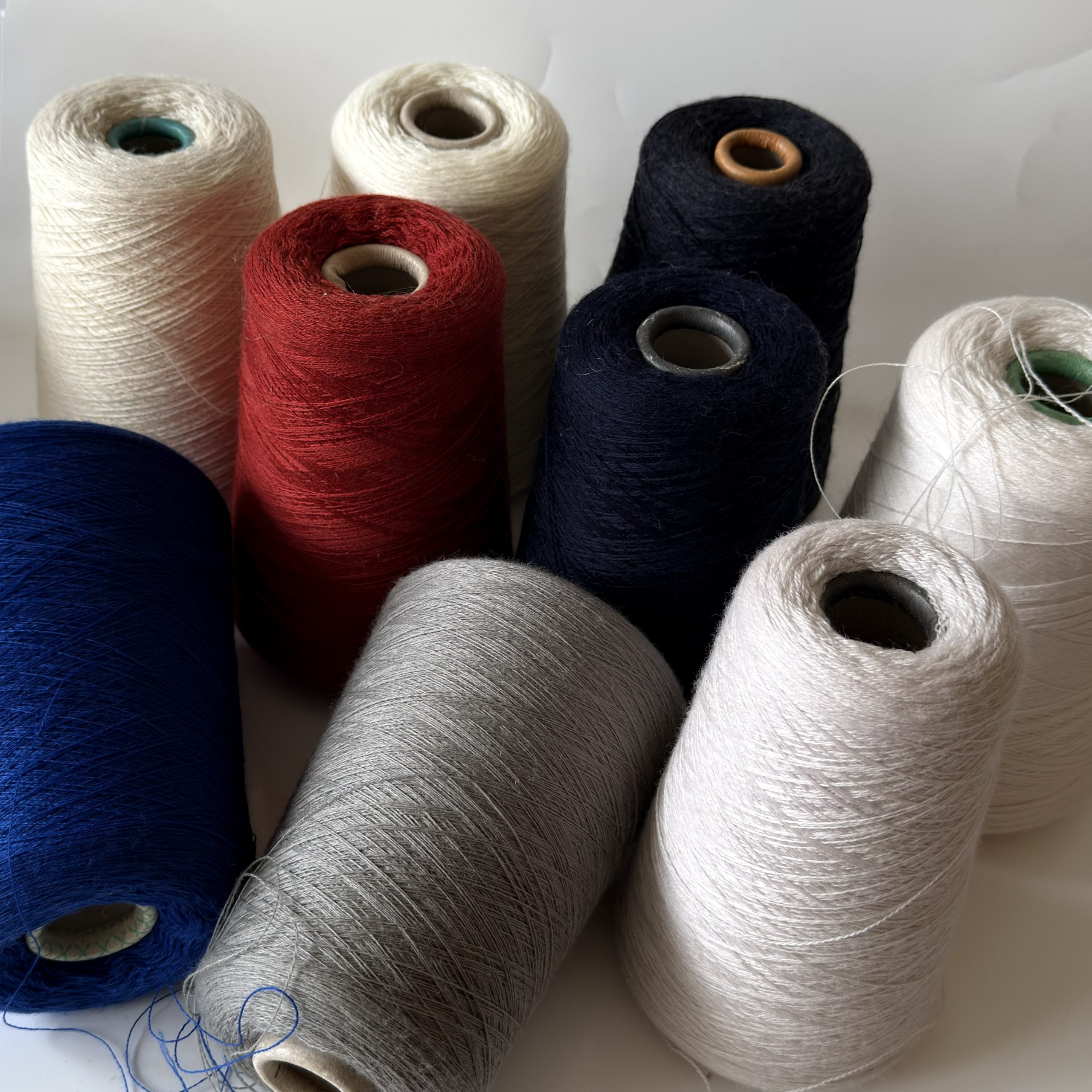 Merino vilnos (100%) siūlų rinkinys – 3,5 kg | RINKINYS PIGIAU - Image 3